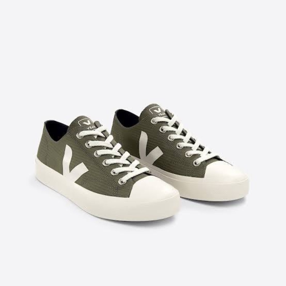 Veja WATA II LOW RIPSTOP Nova Canvas Olive Green Low Top Sneaker Womens 7 EUR 38